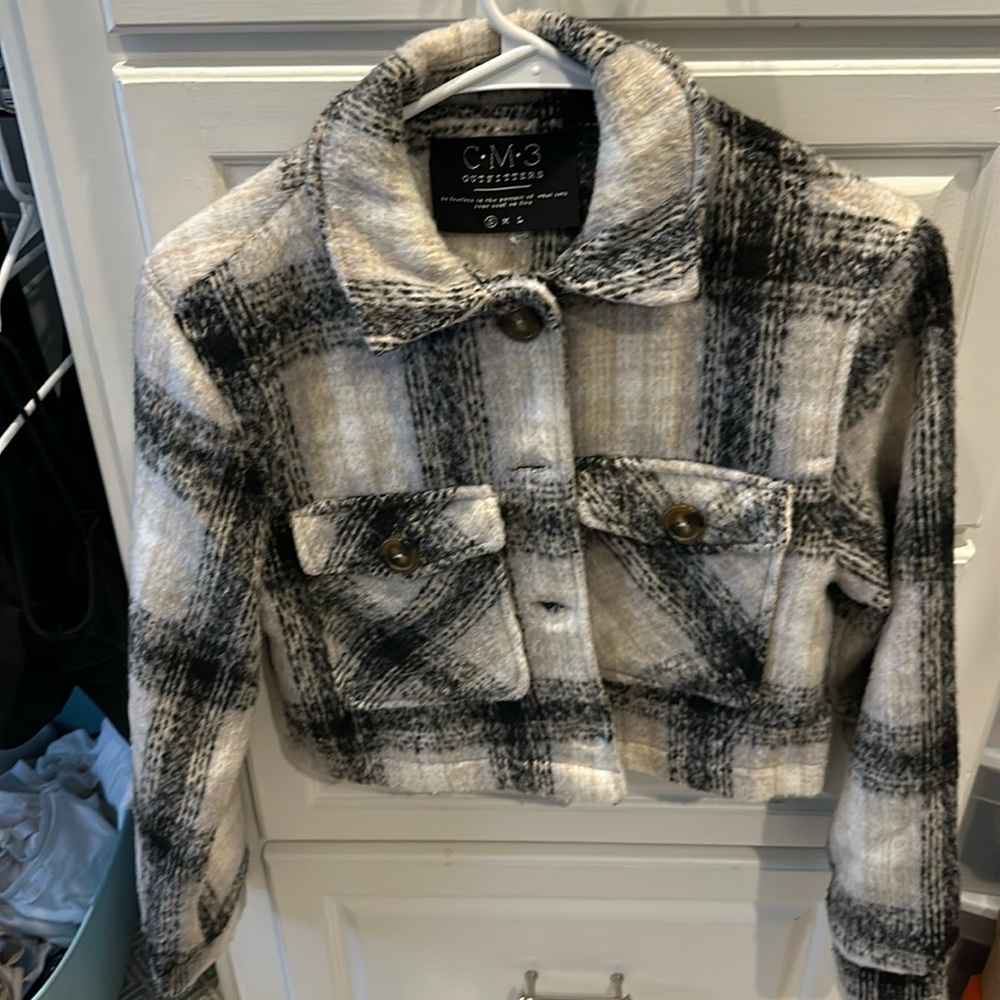 Cropped wool jacket. Size S